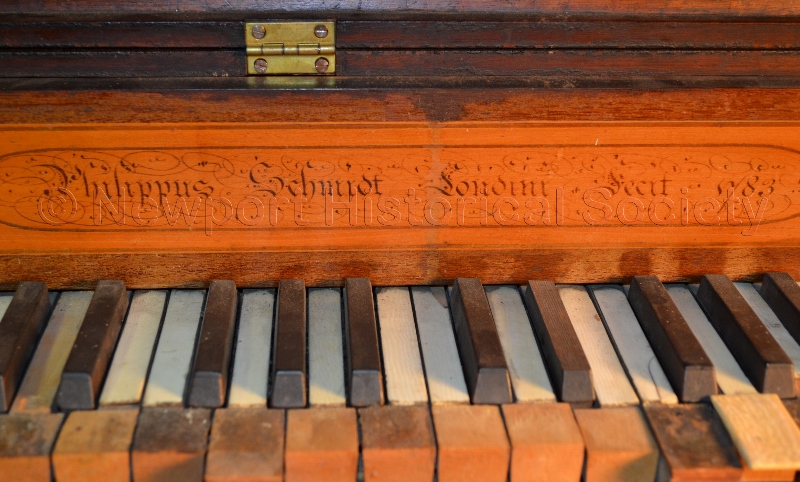 The 1783 tabletop piano, from the NHS collections. 